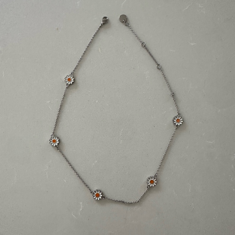 Pura Vida Silver and Orange Daisy Necklace